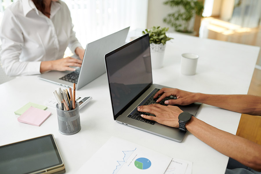 A SEO szemléletű tartalomírás előnyei B2B környezetben